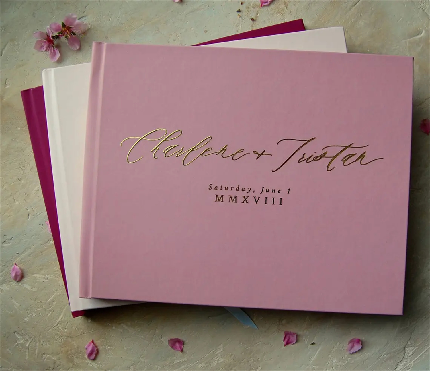 Livro de Visitas Personalizado - Baby Clothing Keepsake avaliação e preço